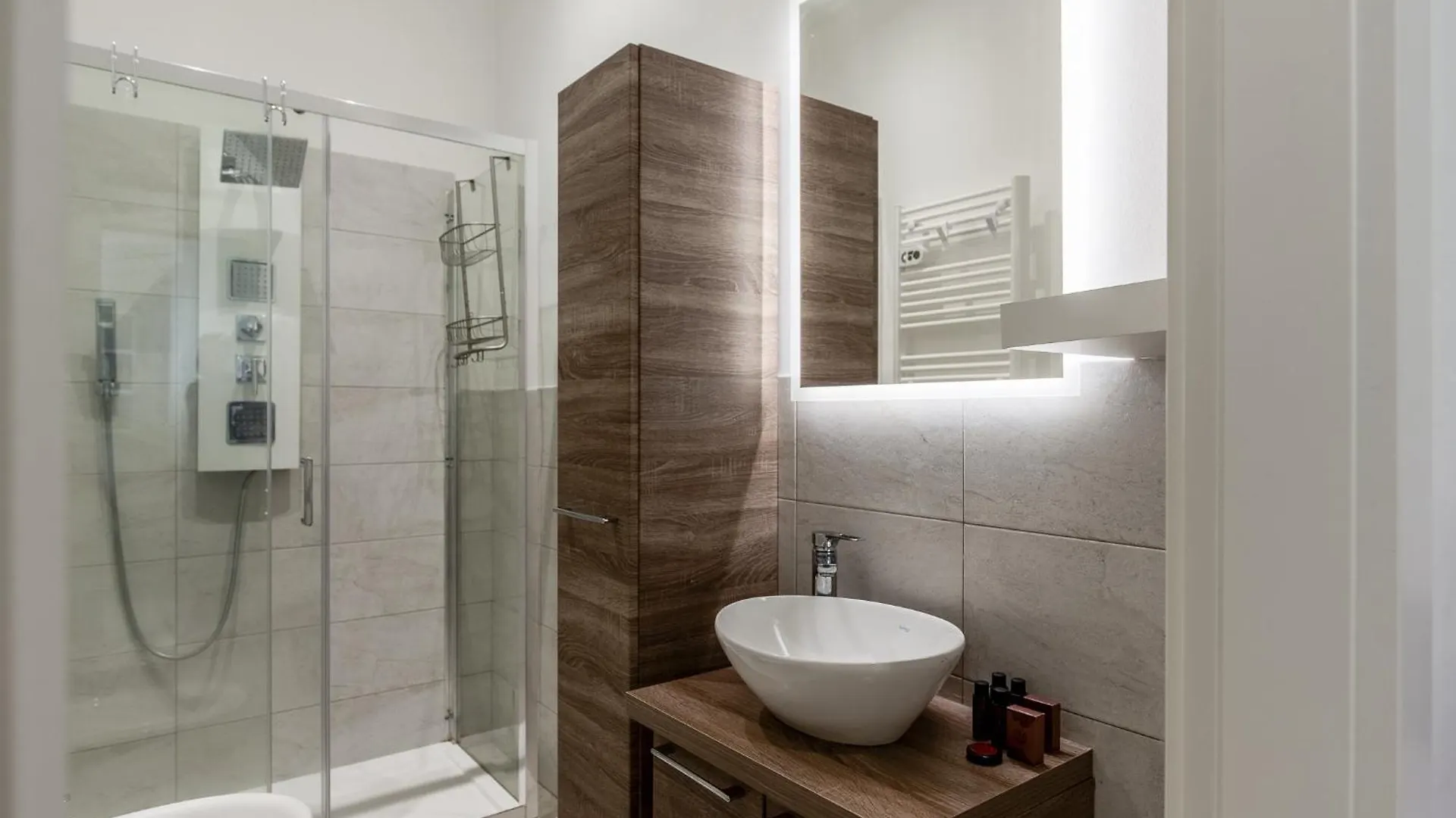 Appartamento Noto Milan Italy